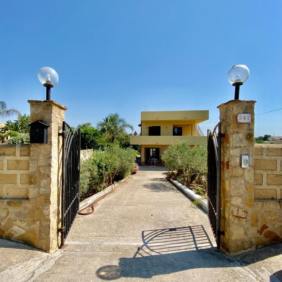 Acasammare Apartment Marsala Bagian luar foto
